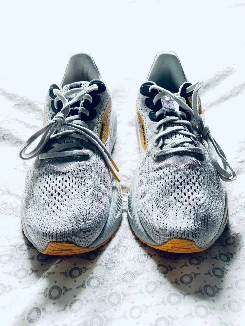 Brooks Ghost 17 Women’s Lace-Up Mesh Running Sneakers Size 10 Wide 120431B070